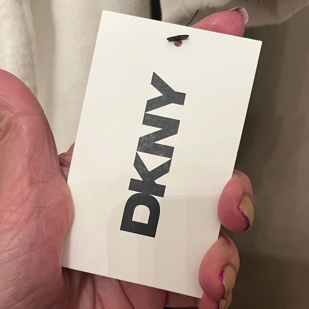 DKNY Classic Cream Wrap Trench Coat - Picture 3 of 7